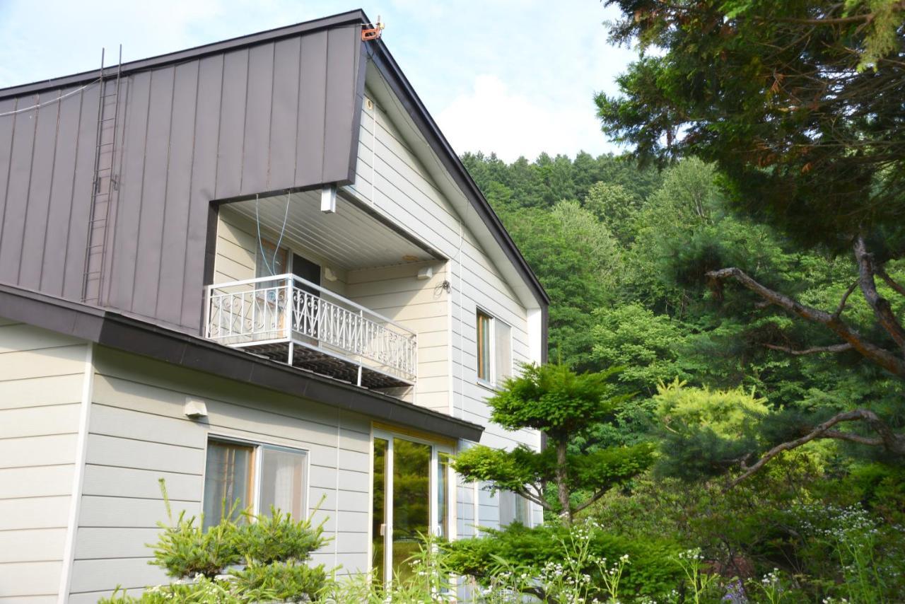 鹿家 Furano Dear House Βίλα Εξωτερικό φωτογραφία